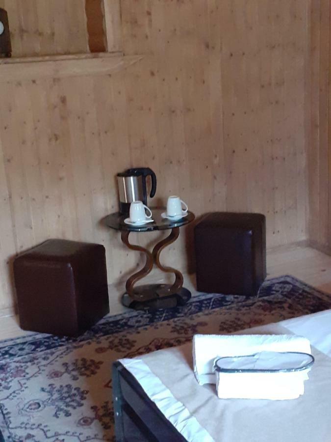 Bana Hotell Kazbegi Exteriör bild